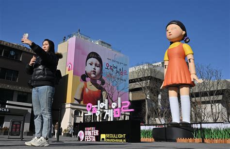 Squid Game’s Iconic Killer Doll: From Innocence To Menace – How Young .